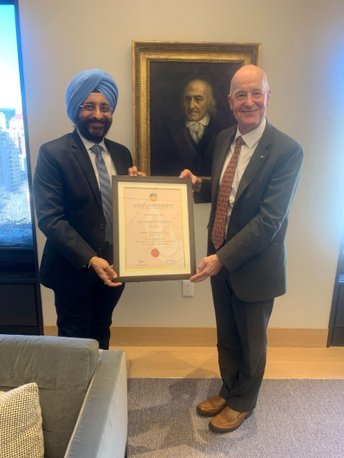 Meeting with international academic collaborator