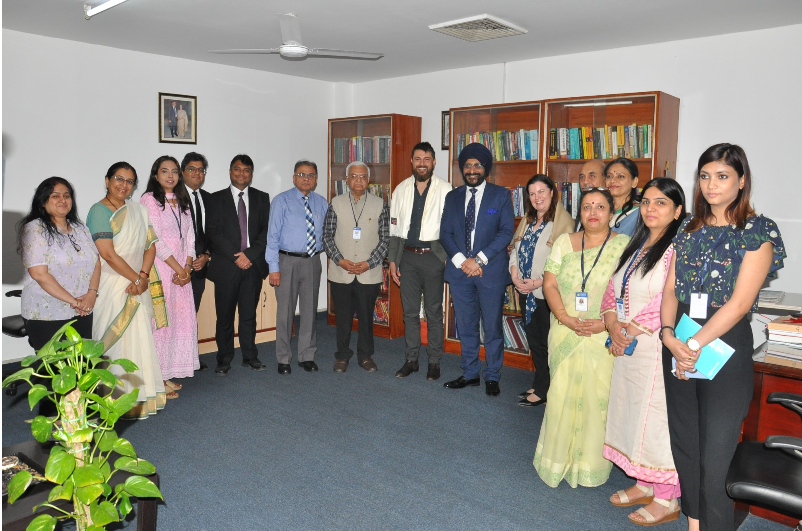 Group photo with faculty and collaborators
